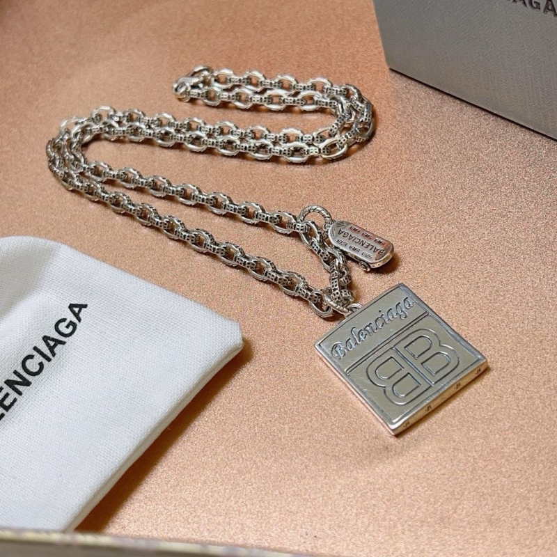 Ba1en*iaga necklaces